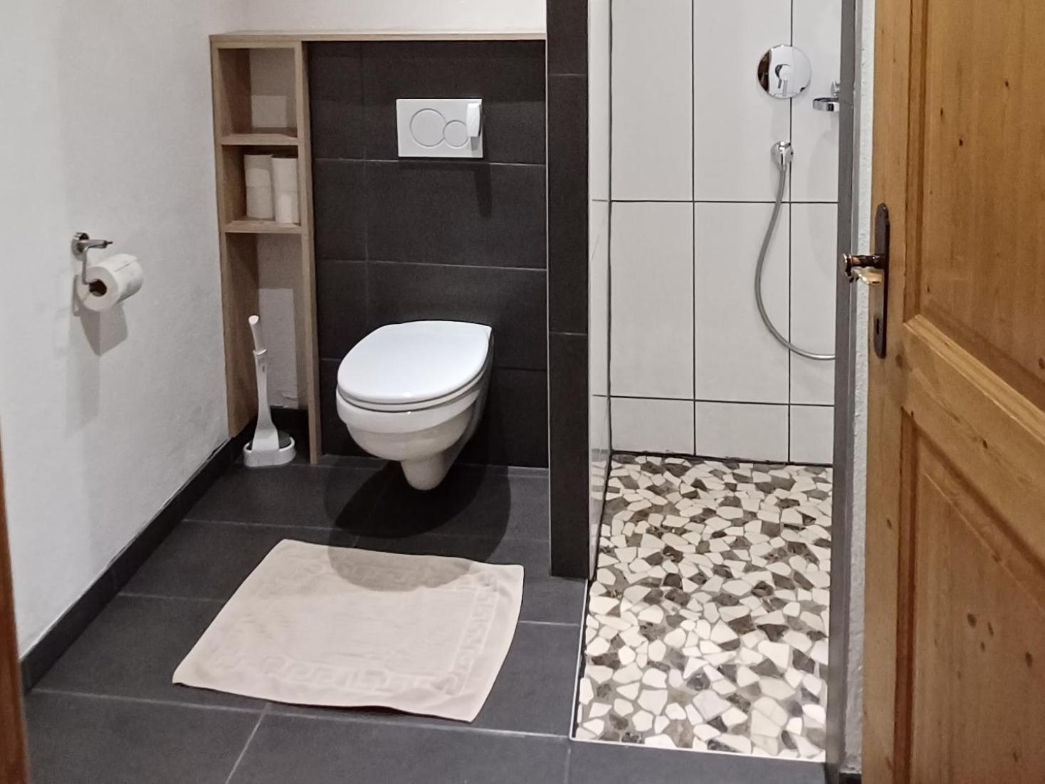 Apartment mit 2 Schlafzimmern und Blick nach Osten - 6